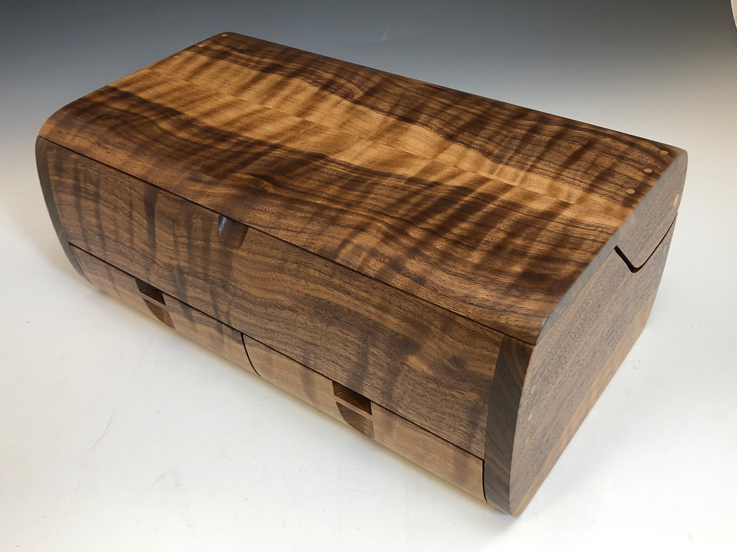Walnut Wood 19 Pen Box